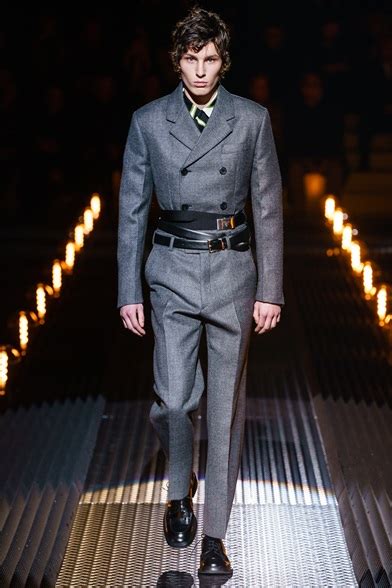 prada uomo autunno inverno 2019|prada fashion collection.